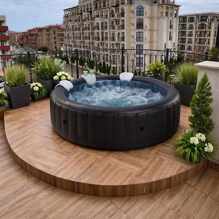 Vip With Sea View Apartman *